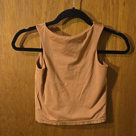 Aura Tan Fitted Crop Tank Top - Picture 1 of 2